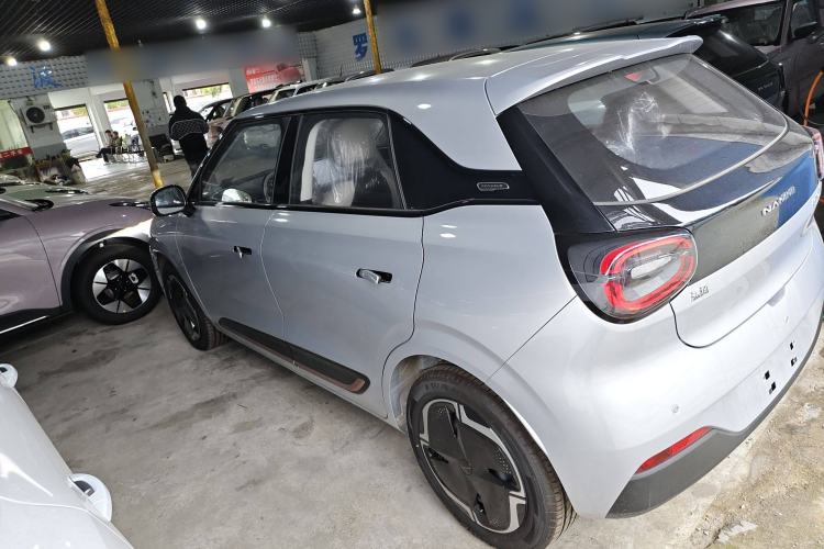 Used Dongfeng NAMMI 01 2024 New Edition 330 Plus Smart+ Exterior 5