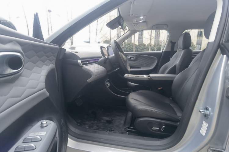 Used Dongfeng NAMMI 01 2024 Co-Creation Edition – Co-Creation WE Version Interior 1