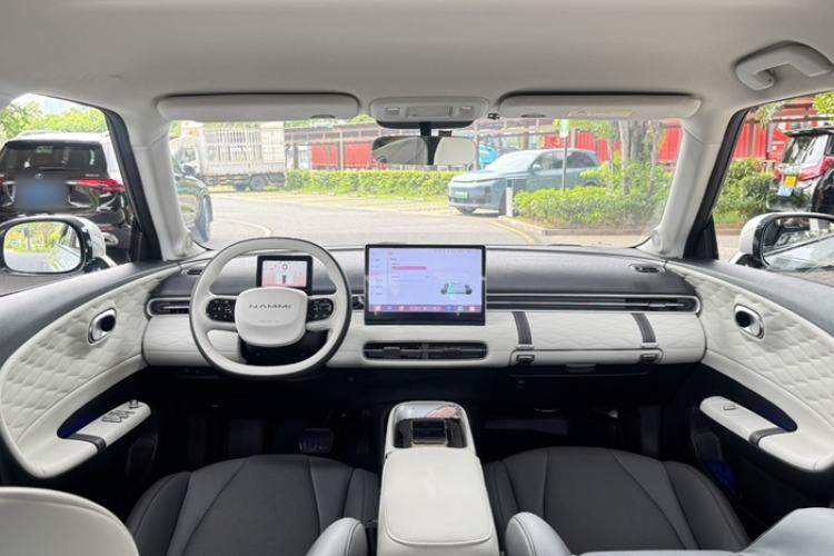 Used Dongfeng NAMMI 01 2024 New Edition 330 Plus Smart+ Interior 3