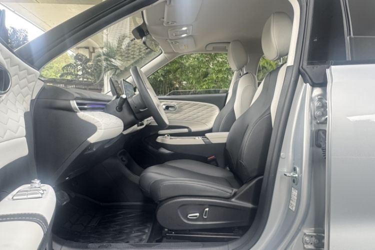 Used Dongfeng NAMMI 01 2024 New Edition 330 Plus Smart+ Interior 5