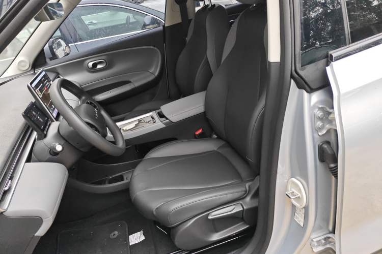 Used Dongfeng NAMMI 01 2024 New Edition 330 Air Left Front Seat