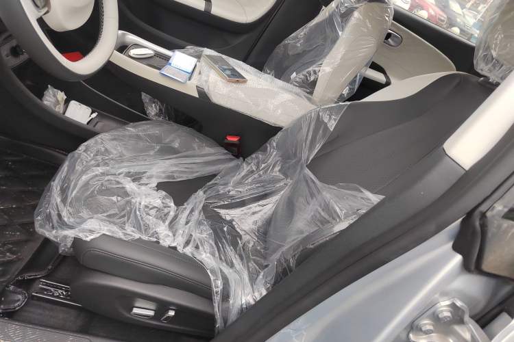 Used Dongfeng NAMMI 01 2024 New Edition 330 Plus Smart+ Left Front Seat