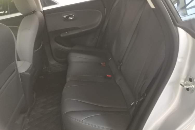 Used Dongfeng NAMMI 01 2024 New Edition 330 Air Left Rear Seat