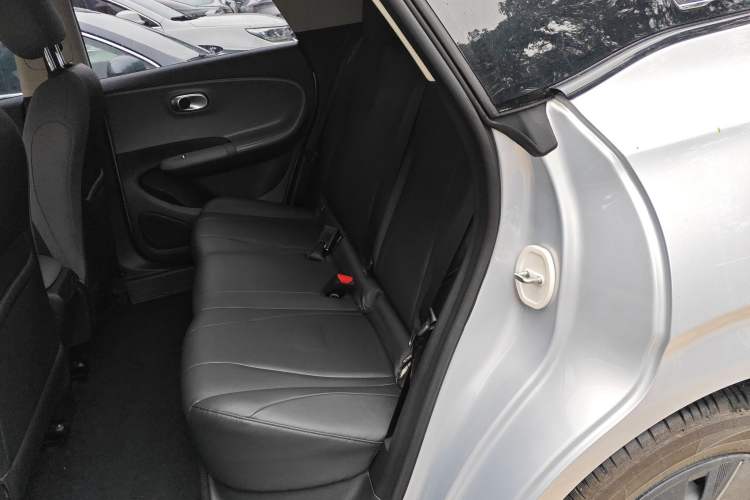Used Dongfeng NAMMI 01 2024 New Edition 330 Air Left Rear Seat