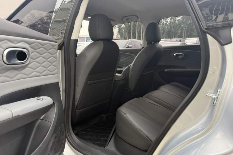 Used Dongfeng NAMMI 01 2024 Co-Creation Edition – Co-Creation WE Version Left Rear Seat