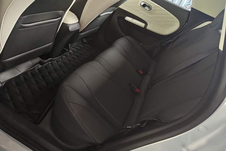 Used Dongfeng NAMMI 01 2024 New Edition 330 Plus Smart+ Left Rear Seat