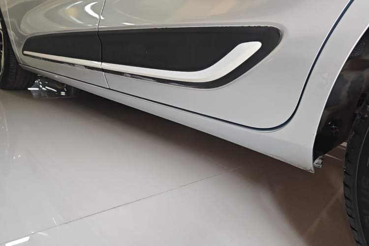 Used Dongfeng NAMMI 01 2024 430 Plus Smart+ Left Side Sill