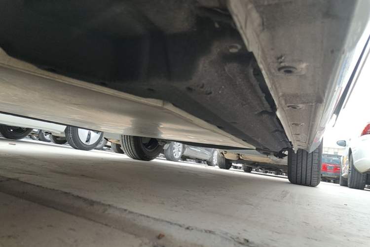 Used Dongfeng NAMMI 01 2024 New Edition 330 Air Left Side Sill