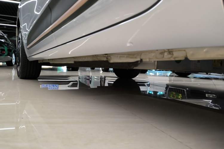Used Dongfeng NAMMI 01 2024 New Edition 330 Plus Smart+ Left Side Sill