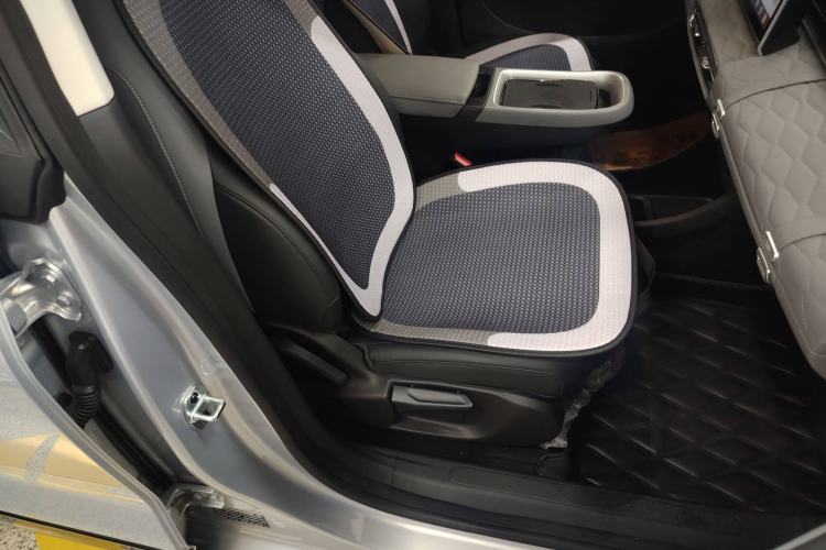 Used Dongfeng NAMMI 01 2024 New Edition 330 Plus Smart+ Right Front Seat