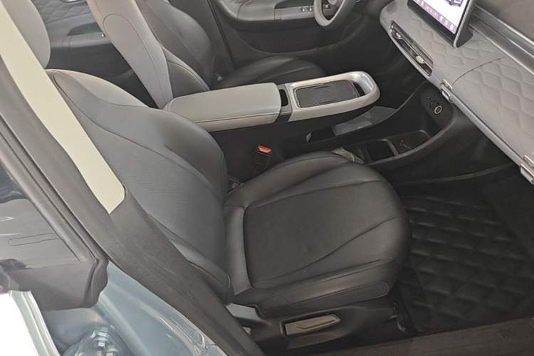 Used Dongfeng NAMMI 01 2024 430 Plus Smart+ Right Front Seat