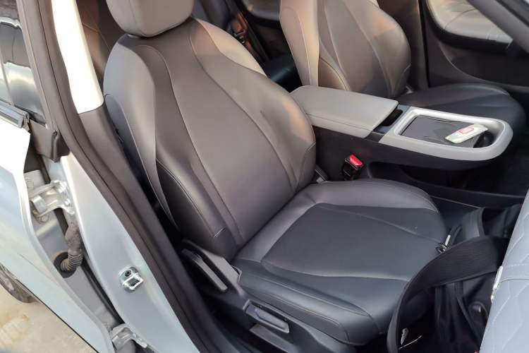Used Dongfeng NAMMI 01 2024 Co-Creation Edition – Co-Creation WE Version Right Front Seat