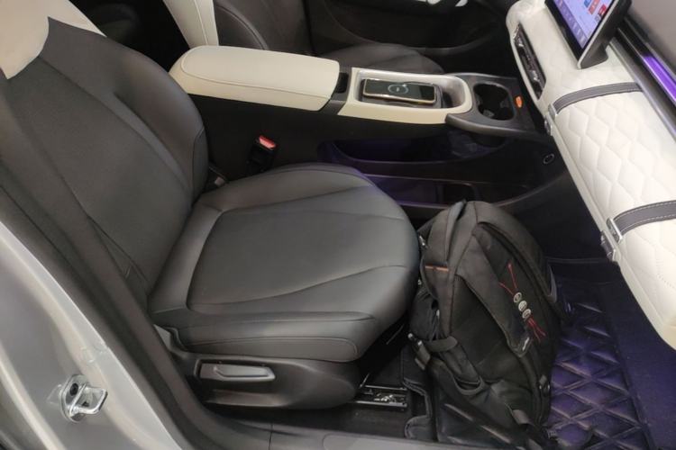 Used Dongfeng NAMMI 01 2024 New Edition 330 Plus Smart+ Right Front Seat