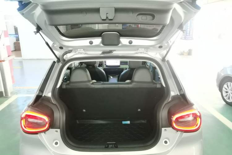 Used Dongfeng NAMMI 01 2024 New Edition 330 Plus Smart+ Trunk