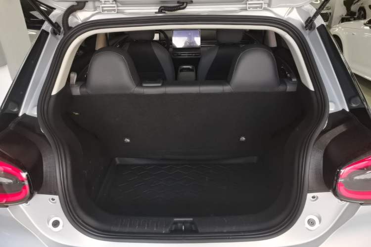Used Dongfeng NAMMI 01 2024 New Edition 330 Air Trunk