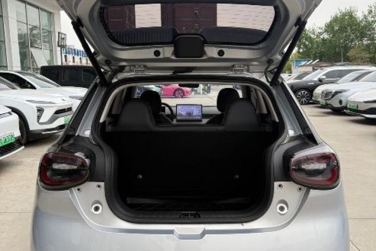 Used Dongfeng NAMMI 01 2024 Co-Creation Edition – Co-Creation WE Version Trunk