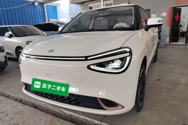 Używany Dongfeng NAMMI 01 2024 New Edition 430 Plus Smart+