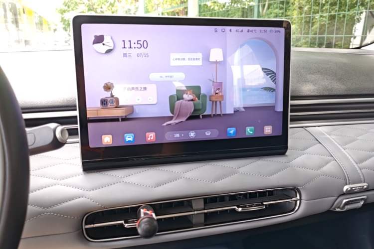 Used Dongfeng NAMMI 01 2024 New Edition 430 Plus Smart+ Audio And AC Panel