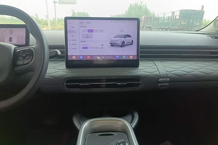 Used Dongfeng NAMMI 01 2024 New Edition 330 Plus Smart+ Audio And AC Panel