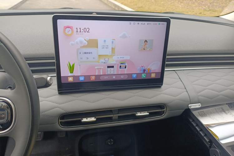 Used Dongfeng NAMMI 01 2024 New Edition 330 Plus Smart+ Audio And AC Panel