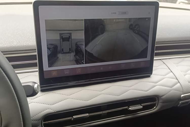 Used Dongfeng NAMMI 01 2024 430 Plus Smart+ Audio And AC Panel