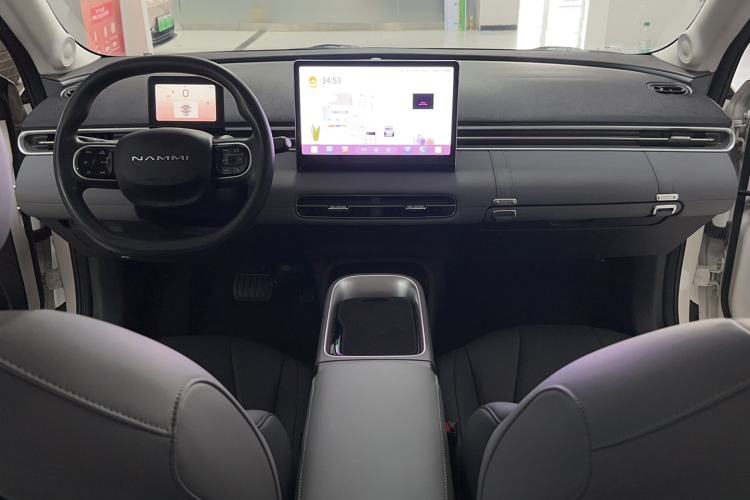 Used Dongfeng NAMMI 01 2024 New Edition 330 Air Center Console