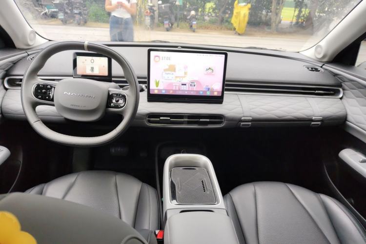 Used Dongfeng NAMMI 01 2024 430 Plus Smart+ Center Console
