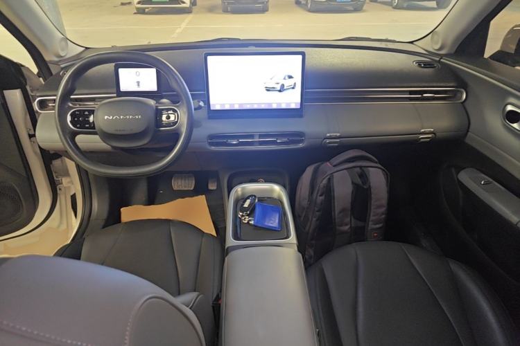 Used Dongfeng NAMMI 01 2024 New Edition 330 Air Center Console