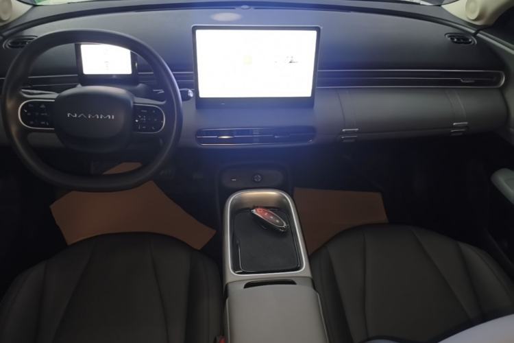Used Dongfeng NAMMI 01 2024 New Edition 330 Air Center Console