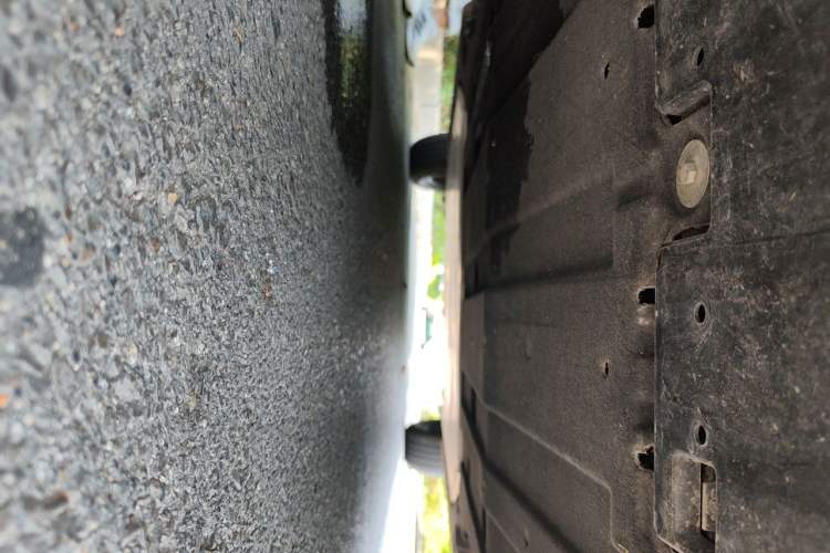 Used Dongfeng NAMMI 01 2024 New Edition 330 Air Chassis Front