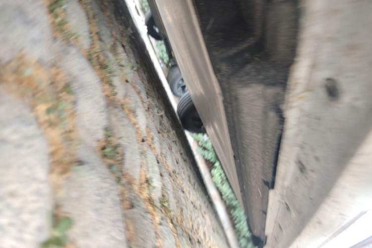 Used Dongfeng NAMMI 01 2024 New Edition 330 Air Chassis Front Left