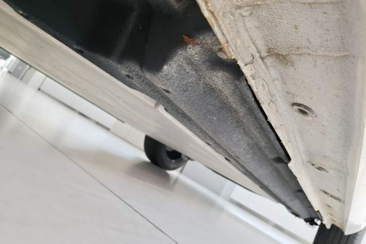 Used Dongfeng NAMMI 01 2024 330 Air Chassis Front Left