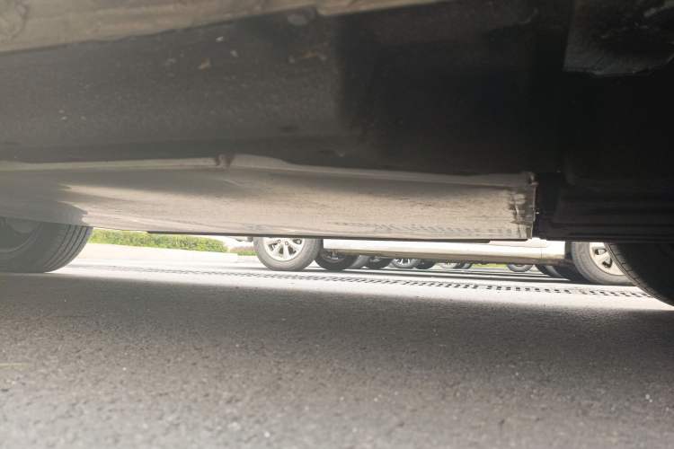Used Dongfeng NAMMI 01 2024 New Edition 330 Plus Smart+ Chassis Front Right
