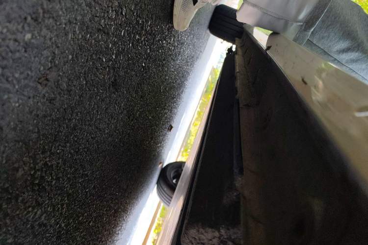 Used Dongfeng NAMMI 01 2024 New Edition 330 Air Chassis Front Right