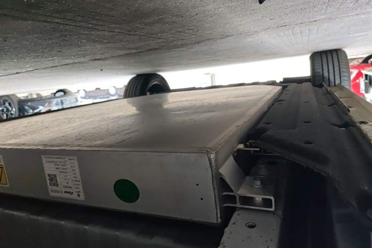 Used Dongfeng NAMMI 01 2024 New Edition 330 Plus Smart+ Chassis Rear Left