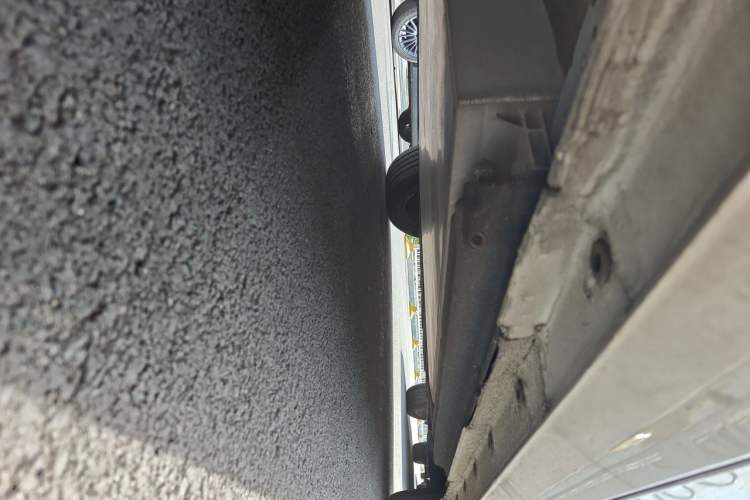 Used Dongfeng NAMMI 01 2024 330 Plus Chassis Rear Right