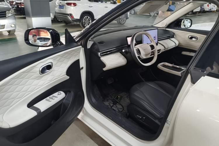 Used Dongfeng NAMMI 01 2024 Co-Creation Edition – Co-Creation WE Version Driver Seat