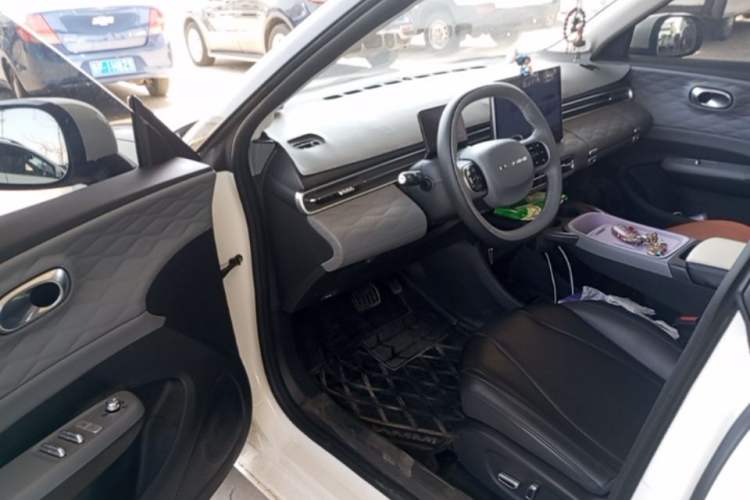 Used Dongfeng NAMMI 01 2024 New Edition 330 Plus Smart+ Driver Seat