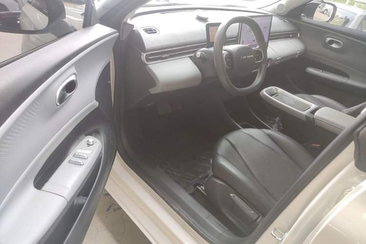 Used Dongfeng NAMMI 01 2024 330 Air Driver Seat