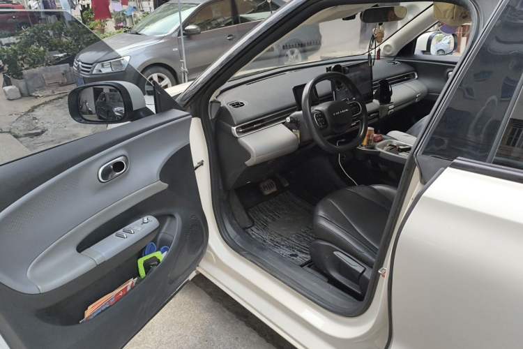 Used Dongfeng NAMMI 01 2024 330 Air Driver Seat