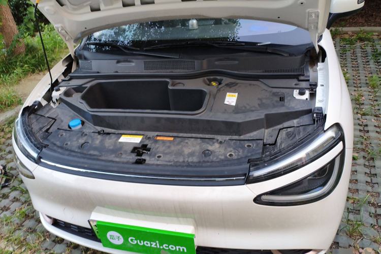 Used Dongfeng NAMMI 01 2024 New Edition 330 Air Engine Bay