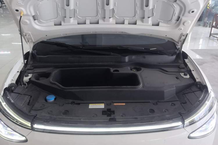 Used Dongfeng NAMMI 01 2024 330 Plus Engine Bay