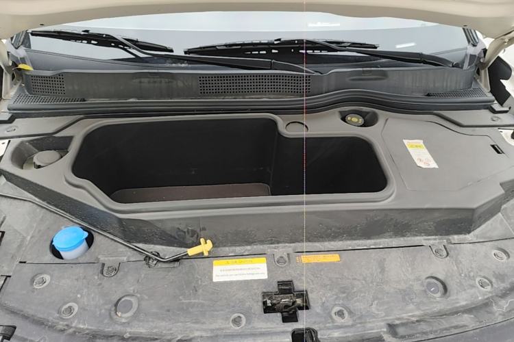 Used Dongfeng NAMMI 01 2024 New Edition 330 Air Engine Bay