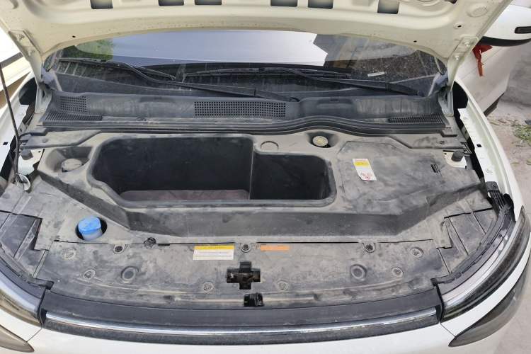 Used Dongfeng NAMMI 01 2024 New Edition 330 Air Engine Bay