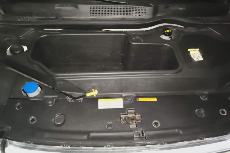 Used Dongfeng NAMMI 01 2024 New Edition 430 Plus Smart+ Engine Bay