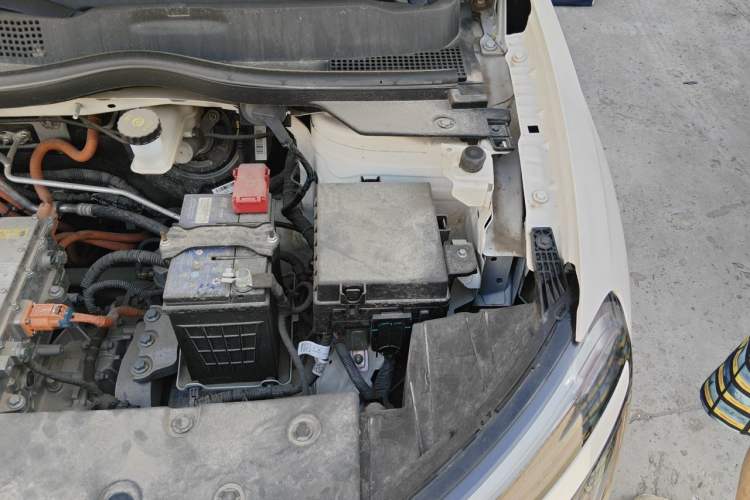 Used Dongfeng NAMMI 01 2024 New Edition 330 Air Engine Bay Left