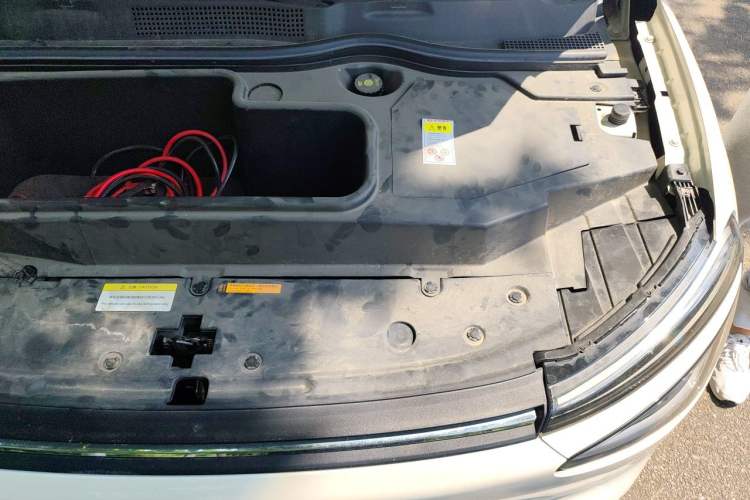 Used Dongfeng NAMMI 01 2024 New Edition 330 Air Engine Bay Left