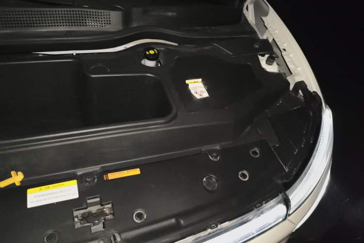 Used Dongfeng NAMMI 01 2024 New Edition 430 Plus Smart+ Engine Bay Left