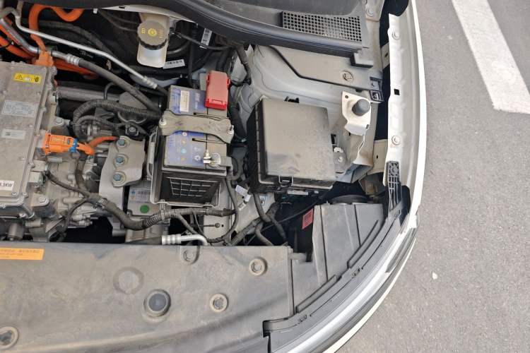 Used Dongfeng NAMMI 01 2024 New Edition 330 Air Engine Bay Left