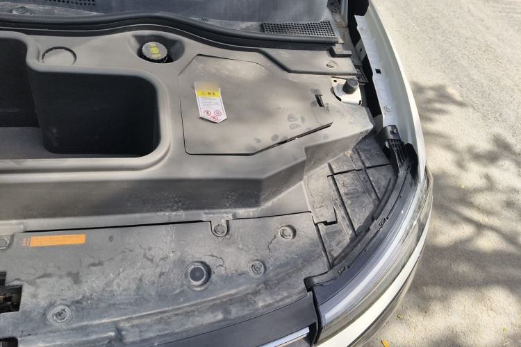 Used Dongfeng NAMMI 01 2024 New Edition 330 Air Engine Bay Left